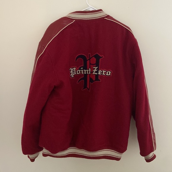 Vintage red bomber jacket! - Picture 2 of 2